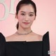 「虎に翼」片岡凜、ミニキャミワンピで美脚スラリ「お父さん譲りのスタイル」「頭身バランスが神」と反響