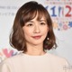 マレーシア移住の優木まおみ、広々自宅プール公開「ゴージャスな生活」「市民プールより広そう」と反響