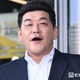 サンドウィッチマン富澤、“ピースサインに違和感”判明した病気「伊達は右手がそんな状態」
