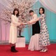 NHK連続テレビ小説「風、薫る」見上愛＆上坂樹里から「ブラッサム」石橋静河へバトンタッチ ドラマゆかりの品をプレゼント交換
