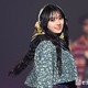 乃木坂46川崎桜、個性的ミニ丈コーデで印象ガラリ「ギャル風も可愛い」「スタイル抜群」と反響