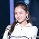 乃木坂46金川紗耶、すらり美脚際立つユニフォームコーデ披露「スタイル抜群」「美しい脚に見惚れる」と反響