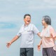 認知症リスク18％低下の可能性も！たった3分で全身400以上の筋肉を動かす「国民的運動」って？