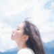 日向坂46金村美玖、真っ白なドレスで風を受ける儚げな姿 2nd写真集先行カット第17弾解禁【機微】