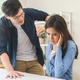 「お金を返して」その一言で激昂した夫に、暴力を振るわれた夜。子どもが見ていたのに気づいた私は、にっこりと微笑んだ