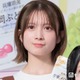 AKB48メンバー「ハイテンション」衣装で圧巻美脚披露「脚が真っ直ぐで綺麗」「モコモコ衣装似合いすぎ」と反響