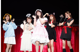 乃木坂46、特別仕様で「ぐるぐるカーテン」披露「ギャップが最高」「新鮮」の声続々＜33ndSGアンダーライブ＞