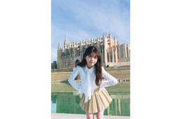 乃木坂46筒井あやめ、制服風衣装でフレッシュさ溢れる 1st写真集先行カット第7弾解禁【感情の隙間】