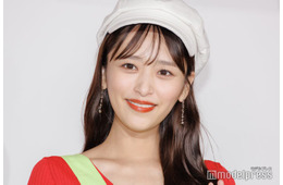 近藤千尋、長女の誕生日祝いで家族でUSJへ 姉妹お揃いコーデ公開「パパママからのキス素敵」「最後の文章泣いた」の声