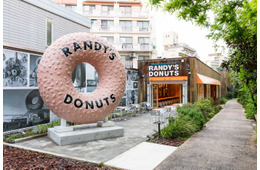 LA人気ドーナツが日本初上陸「ランディーズドーナツ渋谷代官山店」毎日手作りの味を提供