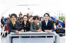 二宮和也＆小松菜奈ら「８番出口」8分間のスタオベに感動 カンヌのフォトコール登場