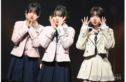 3姉妹YouTuberろこまこあこ、お揃い制服で手繋ぎランウェイ【GAKUSEI RUNWAY 2025 SUMMER】
