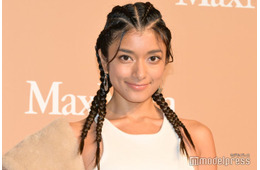 ローラ、美ヒップ際立つオフショット公開「セクシー」スタイル抜群」と反響