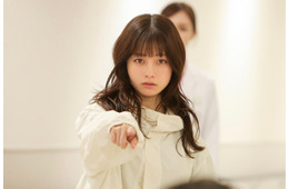 「天久鷹央の推理カルテ」人気アイドルがゲスト出演「新鮮」「こんな可愛い店員さんいたら見惚れる」と反響