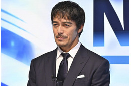 阿部寛主演「キャスター」進藤役のモデルになった人物はいた？「阿部さんじゃなきゃできなかった」プロデューサーからの厚い信頼
