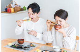 「クチャラーだって気づいてる!? もう無理!」と妻にブチ切れられて。アラフォー夫が直面した「離婚の危機」とは
