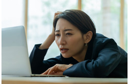 43歳、新しい職場で心が折れた。でも、25年ぶりにピアノを弾いたら胸が熱くなって──そこから私の転機が始まった