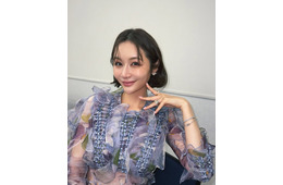 宮崎麗果、夫・黒木啓司との白衣ショット公開「美男美女」「ドラマのワンシーンみたい」の声