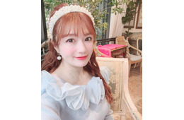 安西ひろこ「久しぶりに」ミニ丈姿披露 ほっそり美脚に「変わらず美しい」「スタイル抜群」の声