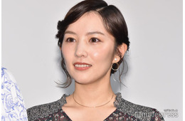 徳永えり、新ヘアで雰囲気ガラリ「似合ってる」「新鮮」の声