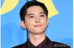 吉沢亮、公開延期していた映画が完成披露迎える「心から感謝」「大変お待たせいたしました」【映画「バババ」】
