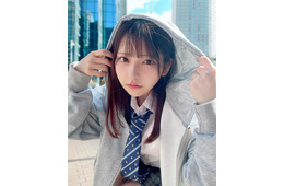 十味、胸元ざっくりワンピで美バストちらり「ドキドキする」「爽やか」の声