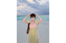 人気YouTuberあさぎーにょ、水着姿でモルディブ満喫「スタイルの良さ際立ってる」「どのコーデも可愛い」の声