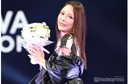 ヒカルと“0日婚”進撃のノア、結婚後初の公の場で「結婚しました」宣言「オキコレ」サプライズ出演