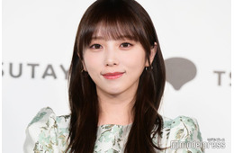 与田祐希、美背中＆デコルテのぞくガーリー衣装姿「憧れのスタイル」「透明感すごい」と反響