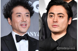山田孝之、ムロツヨシと見つめ合う接近ショット公開「キス寸前」「どういう状況？」の声