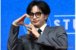中島健人、名前の由来は「スーパーマン」から 永遠のセクシー目指す“ベスティー”姿で愛語る