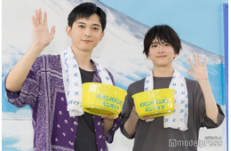 吉沢亮、ゲーム中は“3倍おしゃべり” 板垣李光人が交流明かす「顔とか光ってる」【映画「バババ」】