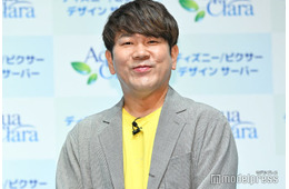 FUJIWARA藤本敏史、娘2人とディズニー満喫「小顔で美人さん」「手脚スラッとしてる」抜群スタイルにも注目集まる