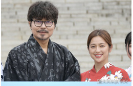 中村アン・小澤征悦・Aぇ! group小島健・影山優佳ら、七夕の願い事明かす 華やか浴衣姿でドラマヒット祈願【こんばんは、朝山家です。】