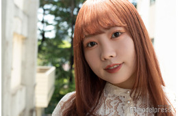 むくえな・むく、長靴コーデで美脚披露「全方向可愛い」「童謡の世界みたい」の声