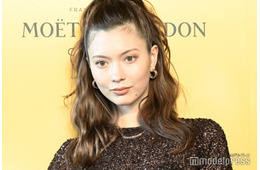 八木アリサ、ロングヘアからばっさりカット「似合う」「可愛すぎ」と絶賛の声
