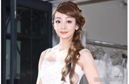 神田うの、“超ロング”からカット 娘と揃ってヘアドネーション「素敵」「親子揃って綺麗」の声