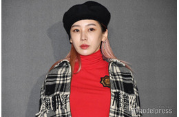 MEGBABY、白肌際立つビキニ姿で沖縄満喫「なりたいスタイル」「引き締まってる」