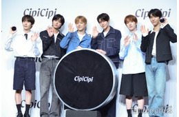NCT WISH、サクヤのハプニングを抜群チームプレーでカバー アンバサダー就任発表会に登場