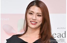 井手上漠、スラリ美脚輝く街中ショット公開「綺麗」「見惚れた」の声