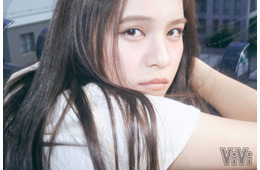 現役高校生17歳・有坂心花「ViVi」専属モデル加入 編集長が魅力明かす「見ていて飽きない」