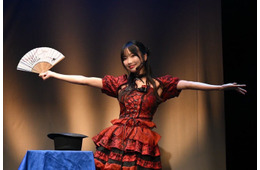吉沢朱音、6度目の生誕祭マジックショー開催 歌×ダンス×マジックの初コラボ実現