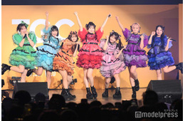 CANDY TUNE「倍倍FIGHT！」で観客カメラにアピール「TGC teen」トリ飾る【TGC teen 2025 Summer】