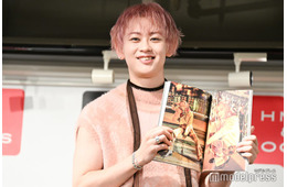 超特急シューヤ、肉体美際立つノースリーブ衣装で登場「筋肉痛です」懸垂も披露【TRENTE】