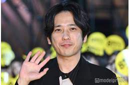 二宮和也「ブラックペアン」共演者から称賛「台詞を間違えない」