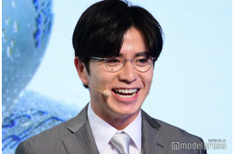 オリラジ藤森慎吾、娘抱える妻の姿公開 帰省ショットに「美人さん」「微笑ましい」と反響