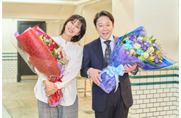 阿部サダヲ＆松たか子、“同じ気持ち”でクランクアップ 夫婦役揃って撮了【しあわせな結婚】