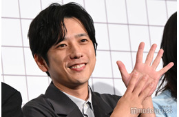 二宮和也、日本人俳優初“スター性”の称号に深々お辞儀 トークプログラムに不安？「だとしたら怯えます」【８番出口】