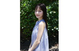 沖田愛加アナ、美ウエスト輝くへそ出しルック披露「引き締まってる」「着こなしがおしゃれ」と絶賛の声