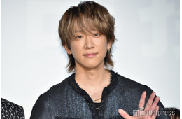 NEWS小山慶一郎、自身の役名を人気アーティストと間違える「打ち合わせをしたばっかりですいません」【アオショー！】